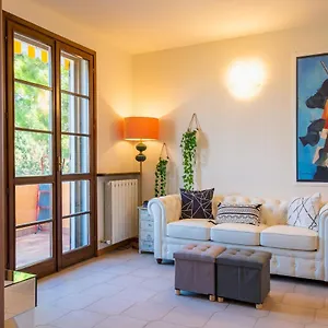  Apartment La Casa Sul Porto - Italian Homing