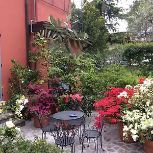 La Dimora Del Garda Bed & Breakfast